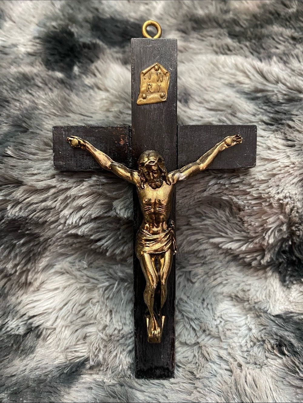 Wooden Wall Crucifix with Gold-Tone Corpus - Black and Gold Home Accent